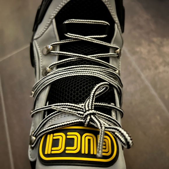 Gucci Flashtrek Reflective Gray
Sneakers - Picture 6 of 13